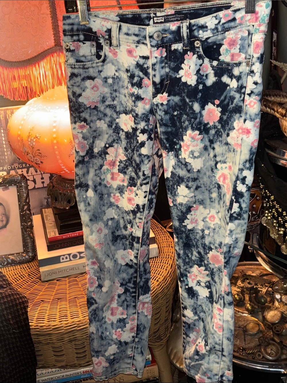Levi's girls  Blue Acid-Wash Skinny Jeans with Pink Floral Print